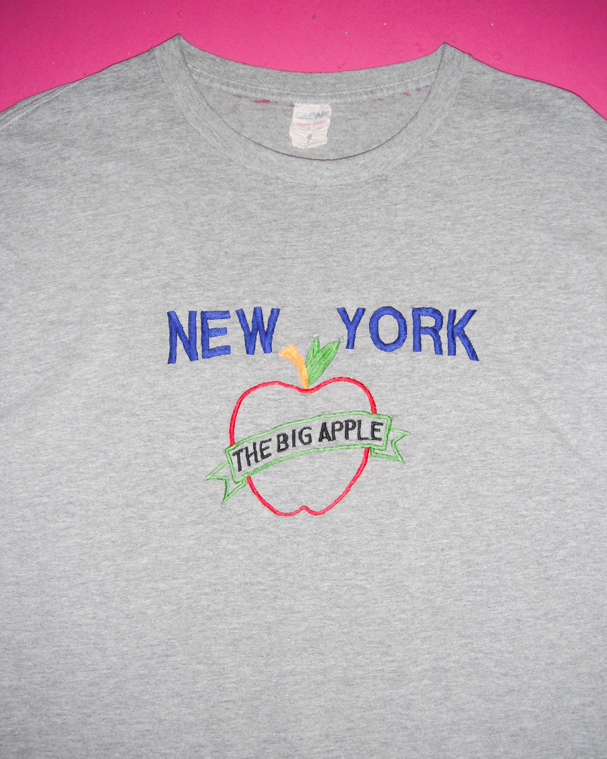 BIG APPLE NYC EMBROIDERED TEE - X LARGE