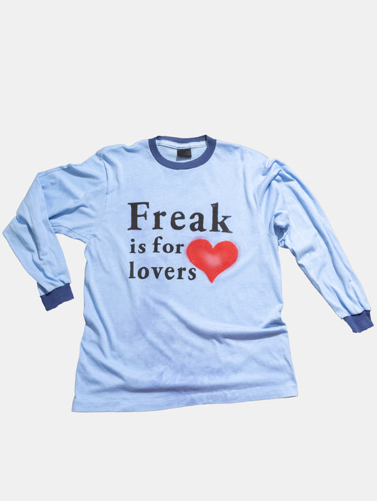 FREAK SOUVENIR LONGSLEEVE- LRG