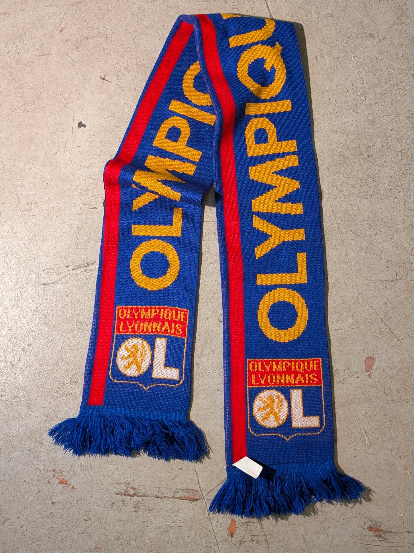 FOOTY SCARVES