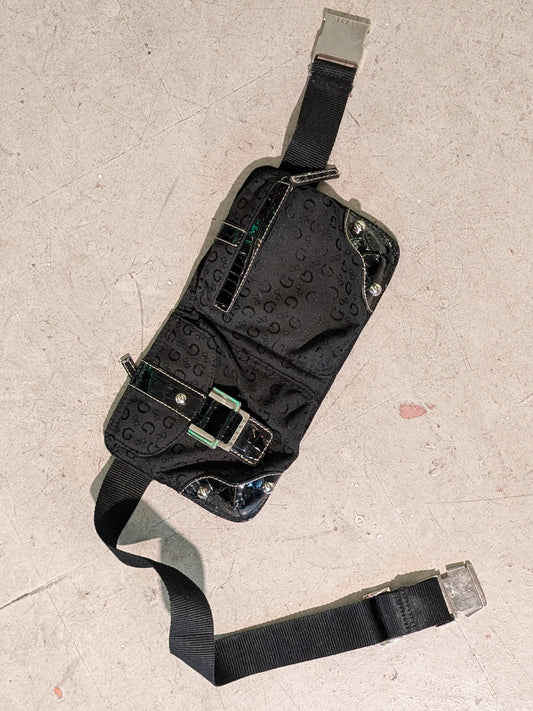 GUESS BELT BAG - BLACK