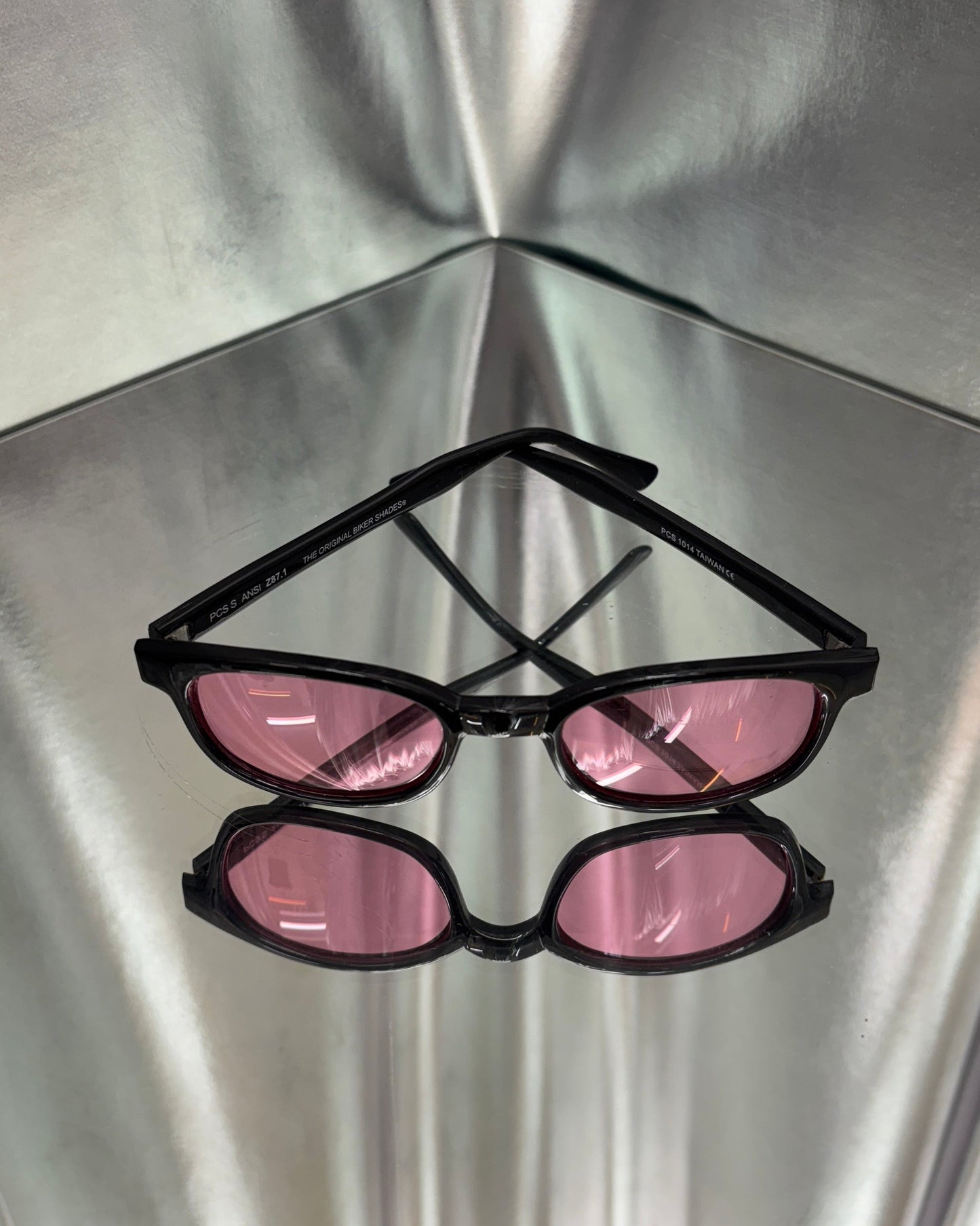 KD ORIGINAL BIKER SUNGLASSES (MULTIPLE COLOURS)